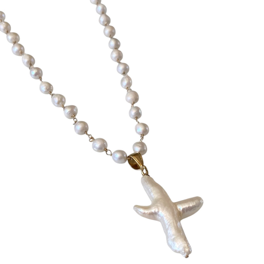 Collar de Perlas Abel Cross