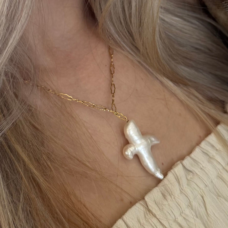 Collar Adino Pearl Cross