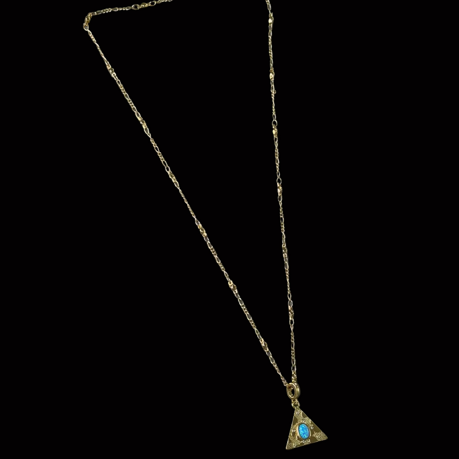 Collar triangular de ópalo azul Ives