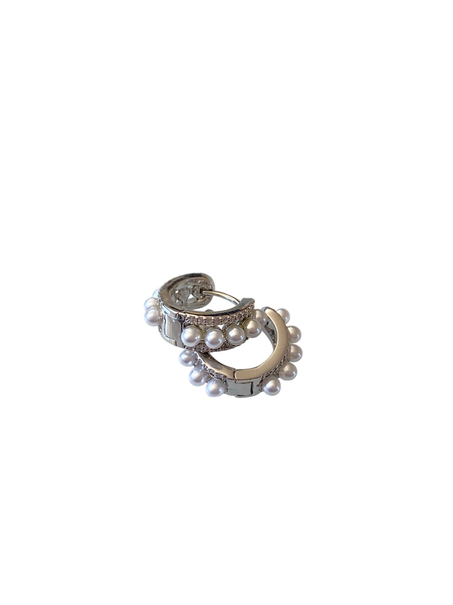 Pendientes Hilary Huggie