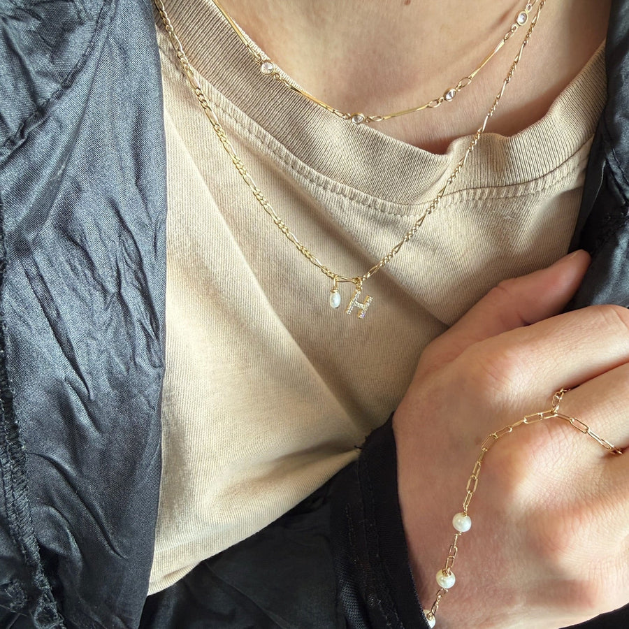 Collar Inicial Aaron Dainty Pearl
