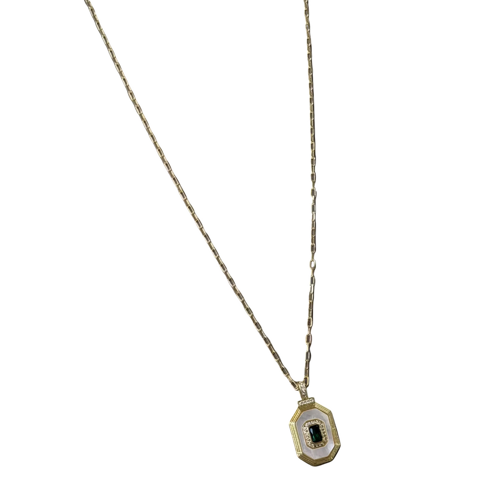 Collar con colgante de ópalo esmeralda George
