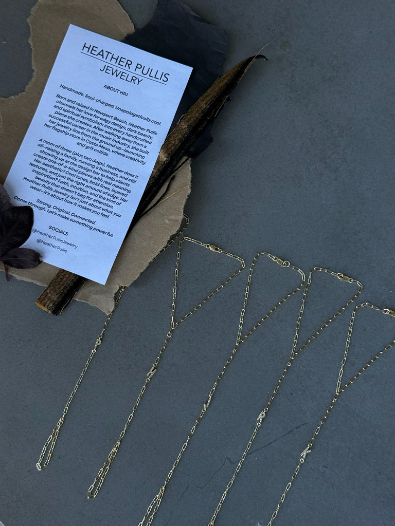 HPJ's Hand Chain Party Box