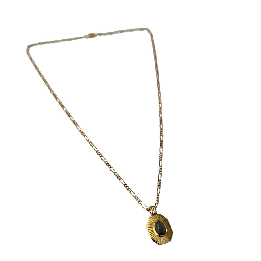 Collar con colgante de labradorita Loretta