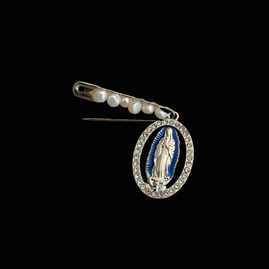 Pin de Guadalupe azul y perla