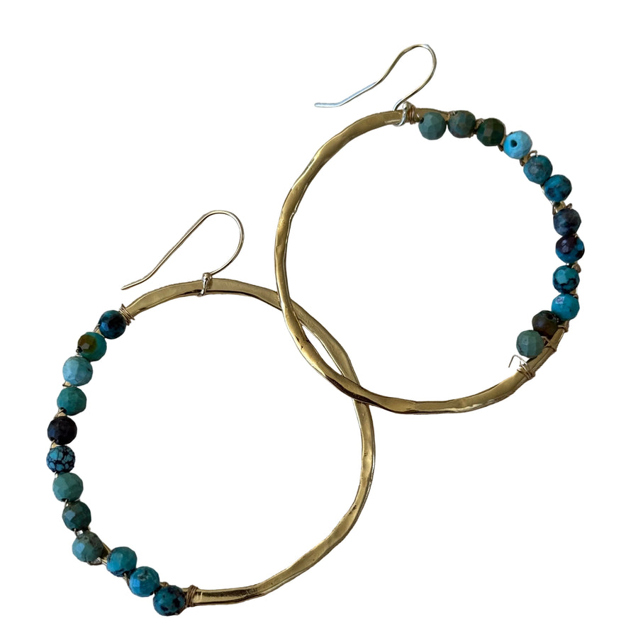 Pendientes envueltos en alambre de turquesa Ursula