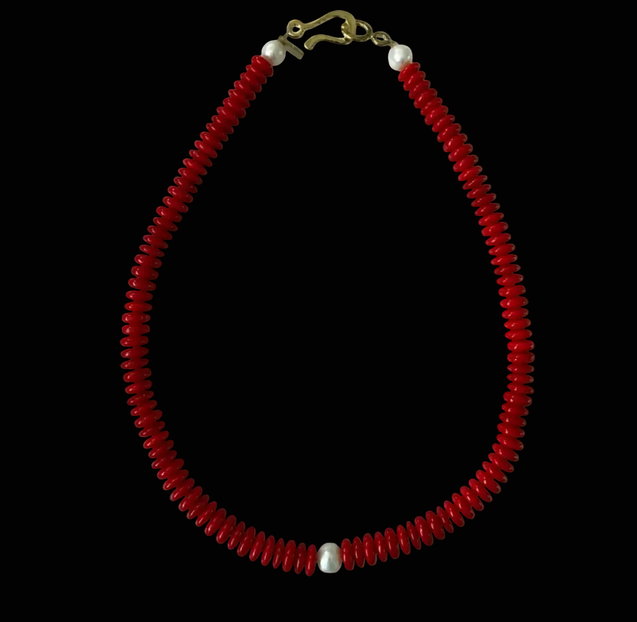 Collar de cuentas Patrick con adornos de perlas