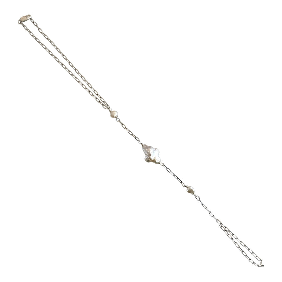 Italia Hand Chain