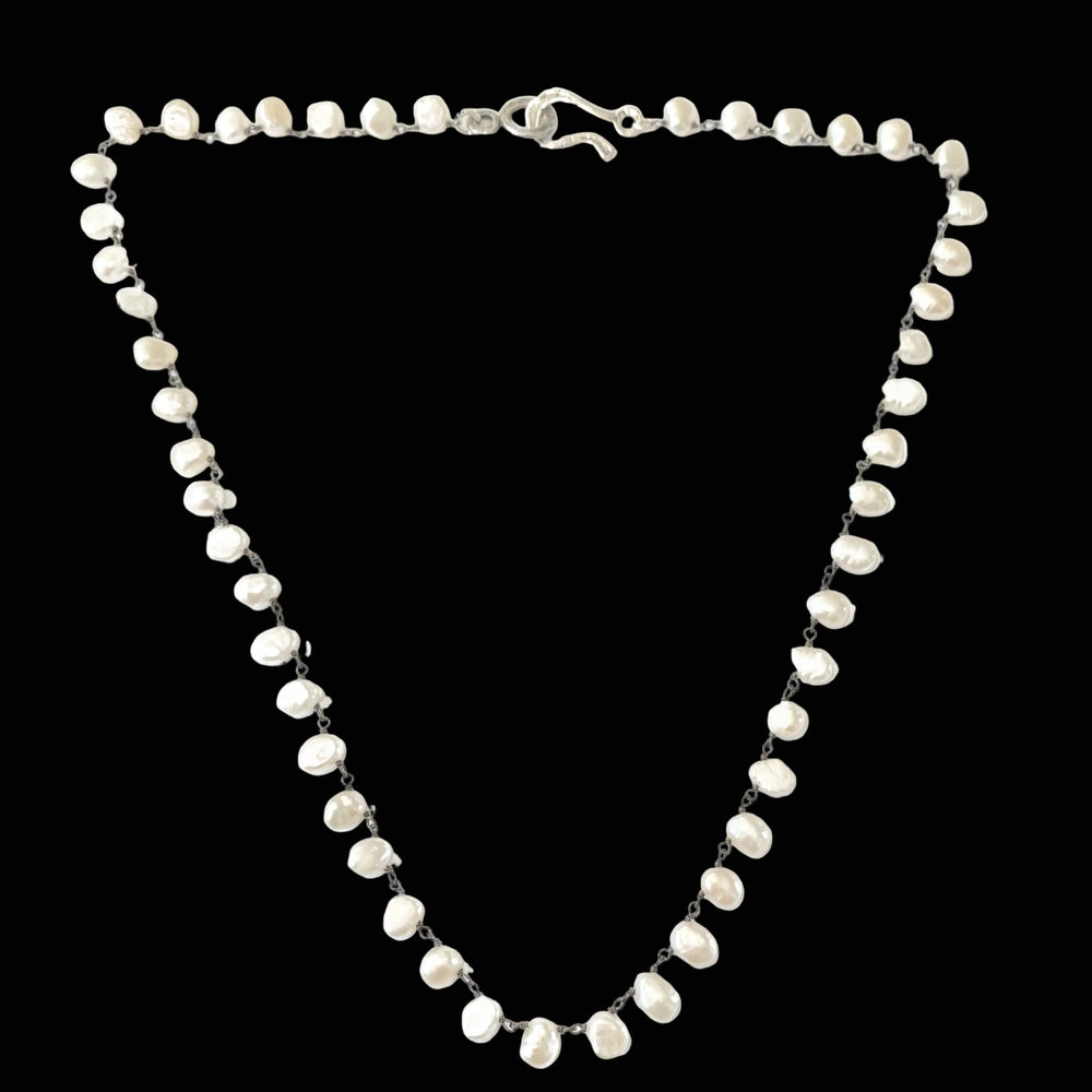 Collier Pega en perles d'eau douce serties de fil
